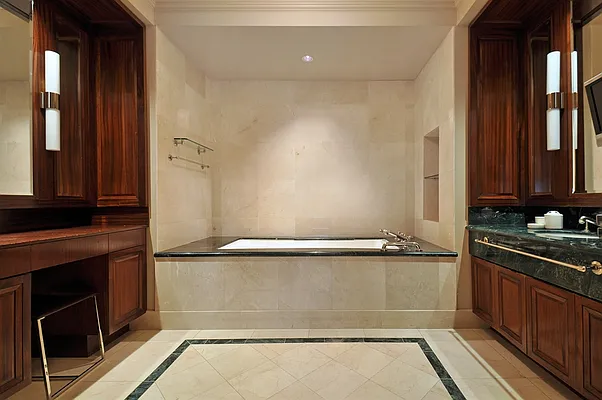 Rented by Corcoran | media 26