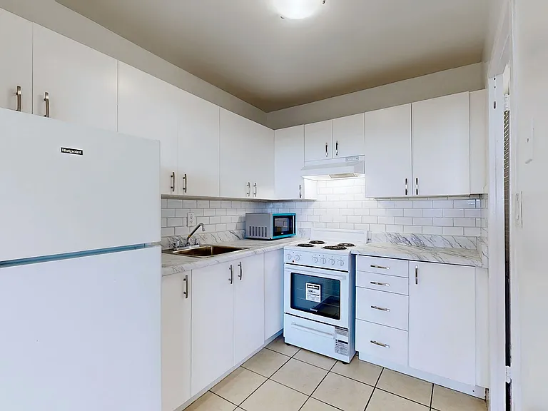 1200 York Mills Rd — Photo 7