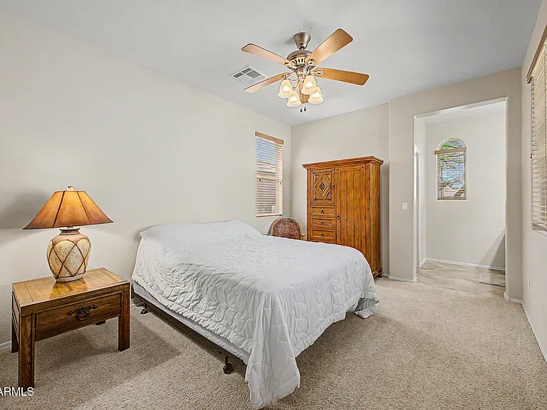 22568 W Shadow Dr — Photo 15