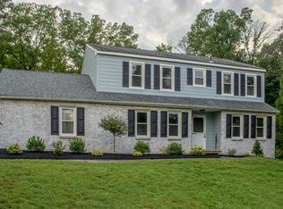 902 Radnor Rd, Wayne, PA 19087