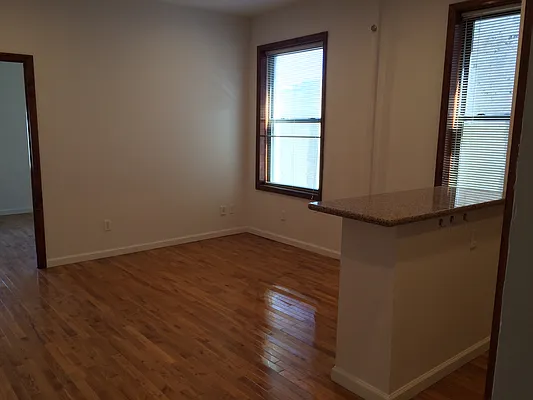 Rented by Brooklyn Real Inc | media 20
