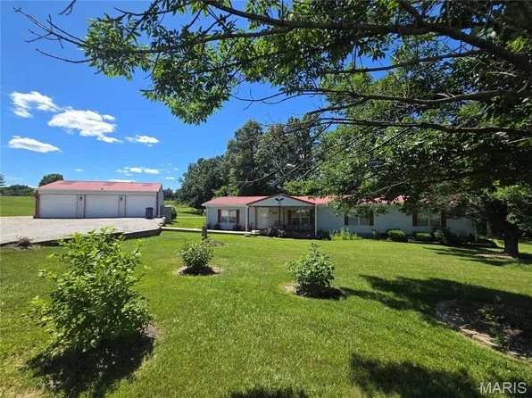 117 Cedar Parc Ln, Troy, MO 63379
