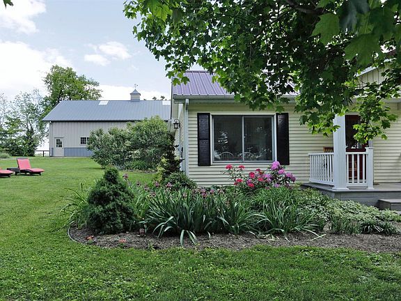 4th image of 2449 Harden Ln