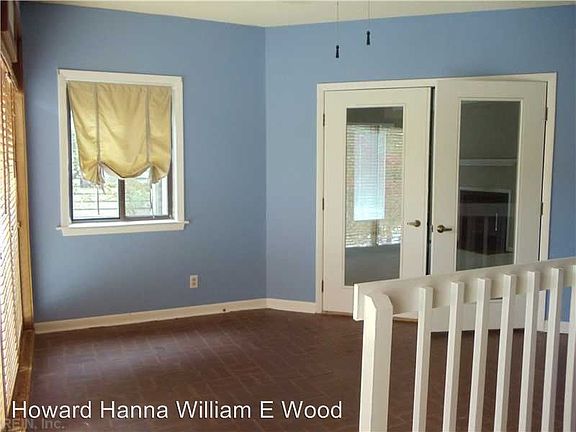 2nd image of 2824 Wiigwaas Ln