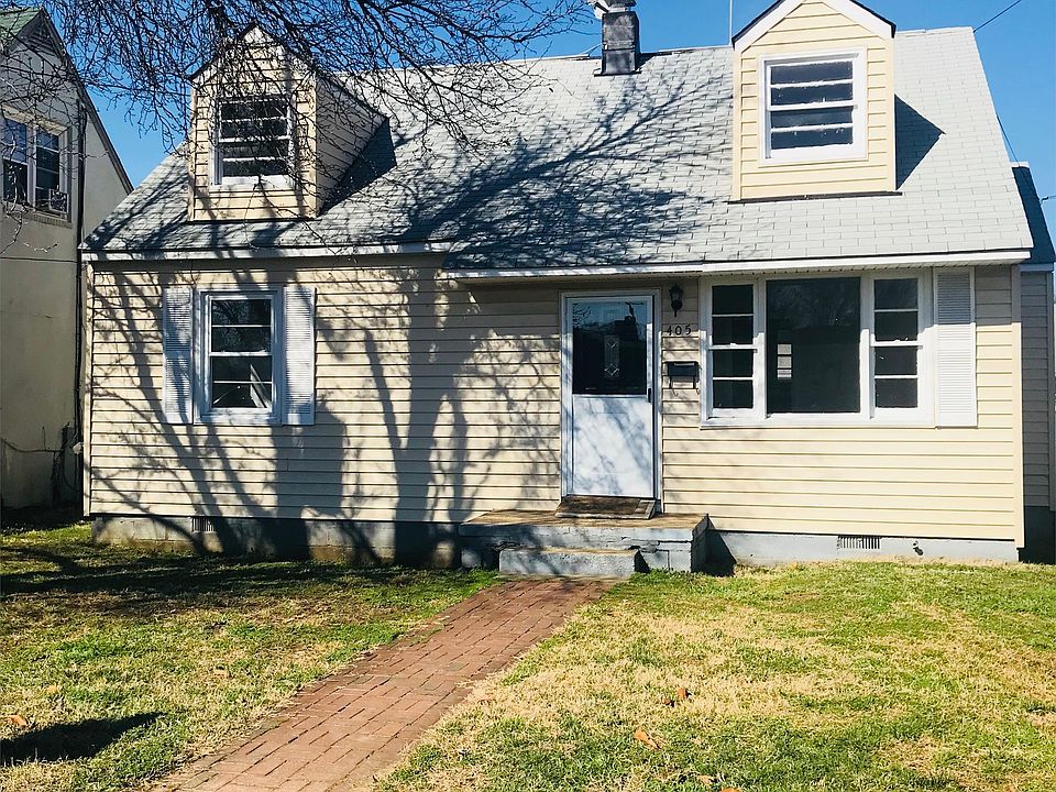 1st image of 405 McKinney St