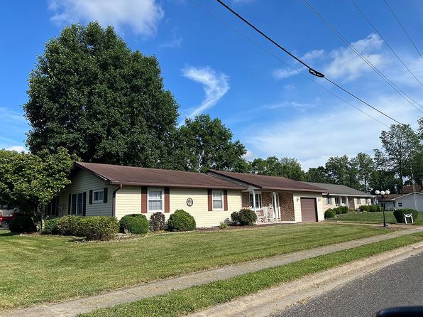 290 N Elm St