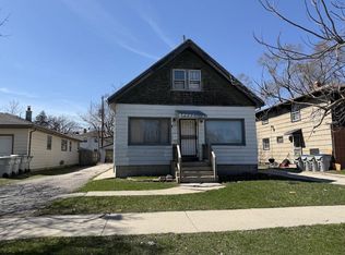 4745 North 48th STREET, Milwaukee, WI 53218