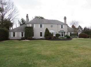 284 Ames Cir, Huntingdon Valley, PA 19006