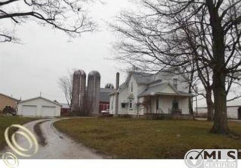 9900 Nicholson front.jpg