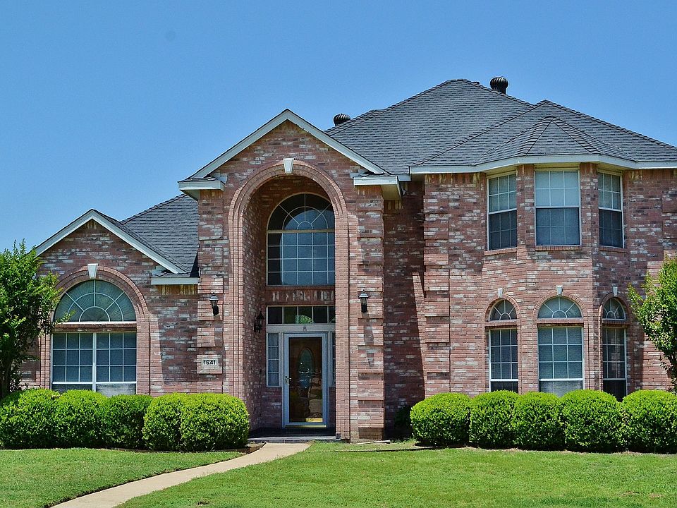 1st image of 1641 Walters Dr