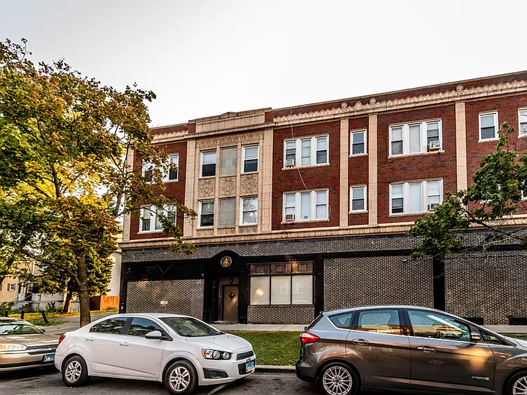 5836 W Madison — Photo 21