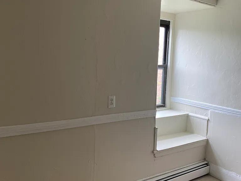 183 Harvard St #3A — Photo 3
