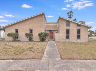 985 Crossbill St, Corpus Christi, TX 78418