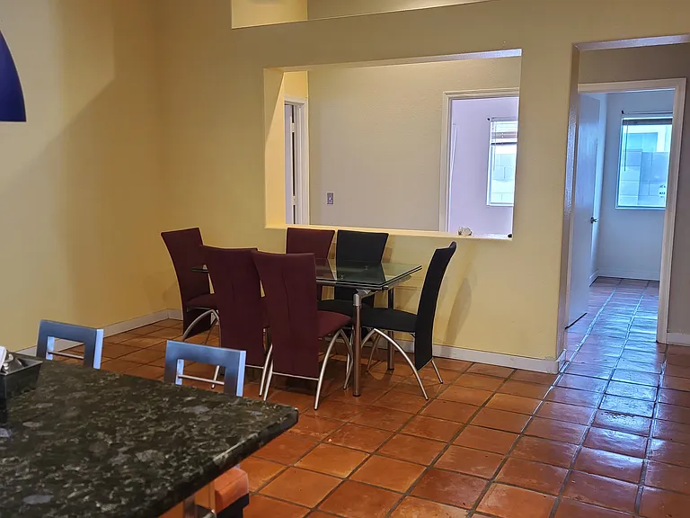 2343 E Springfield Pl — Photo 9
