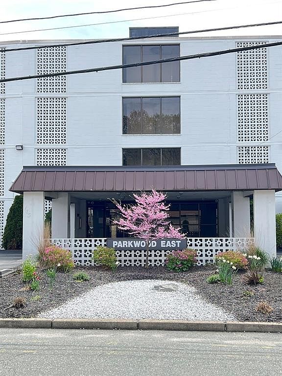 143 Hoffman Ave APT 408, Cranston, RI 02920 Zillow