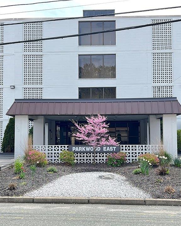 143 Hoffman Ave APT 408, Cranston, RI 02920 Zillow