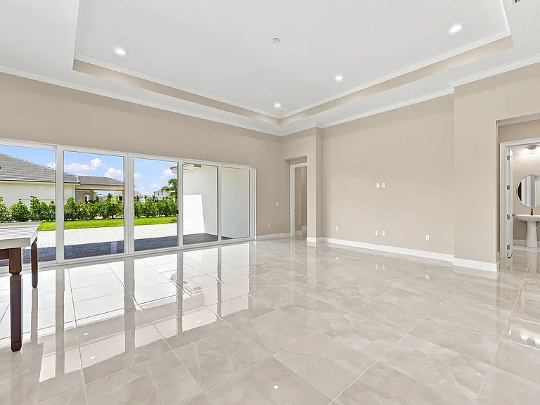 15093 Wildwood Cir — Photo 29
