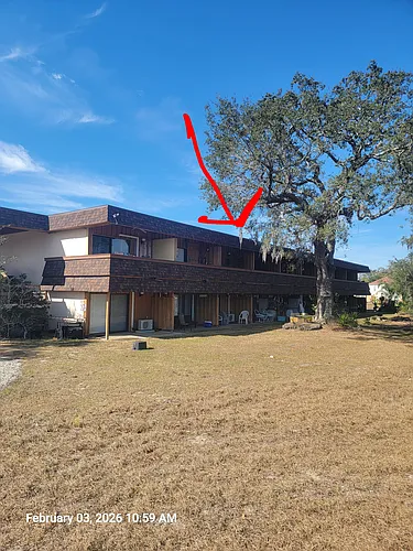 2180 Country Club Dr Photo 1