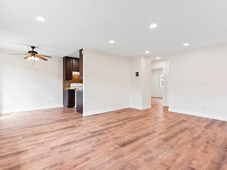 4572 Nebo Dr #H — Photo 20