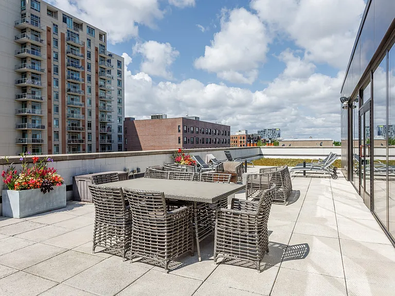 The Scott Residences — Photo 28
