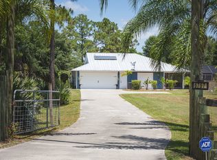6757 SW Travers St, Palm City, FL 34990