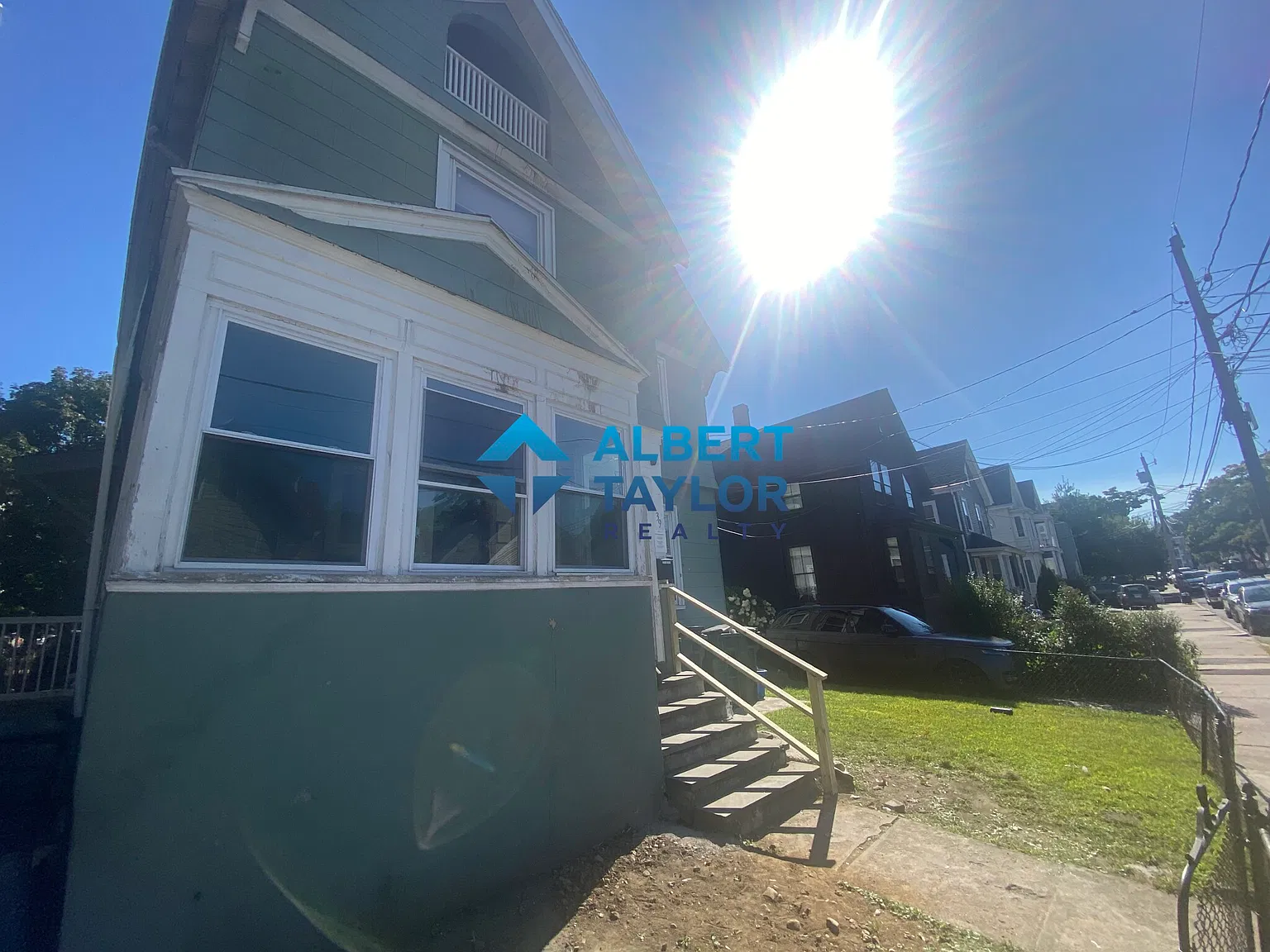8 bed, 3000 sqft, $12,999 — Photo 2