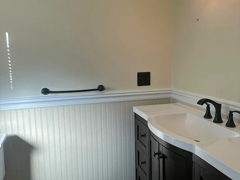 202 Monmouth Blvd — Photo 7