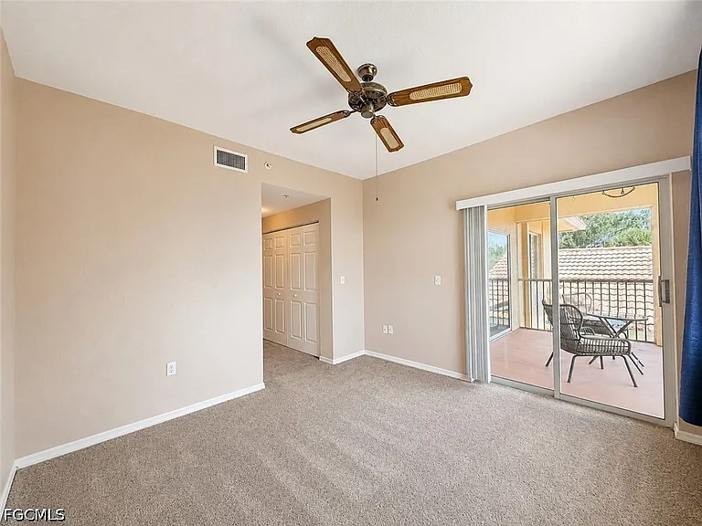 6490 Aragon Way #303 — Photo 24