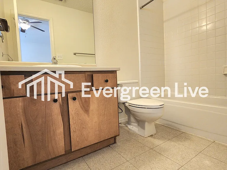 2241 Zuni Ct — Photo 16