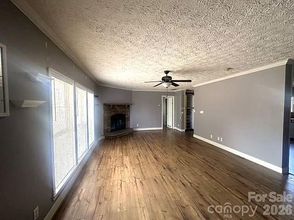 2nd image of 123 Earls Ridge Rd