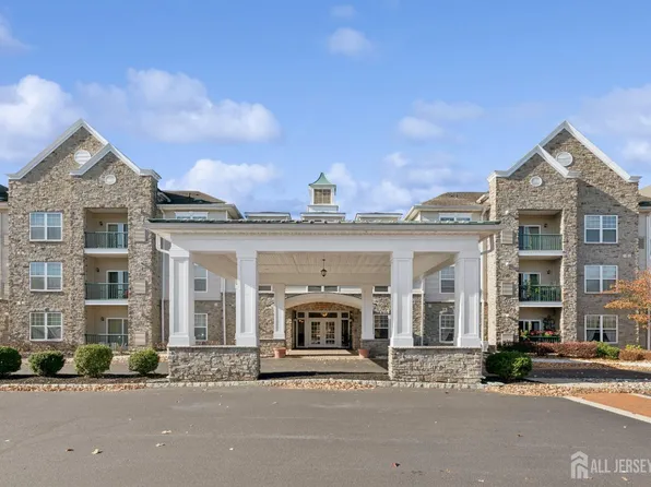 100 Middlesex Blvd APT 158, Plainsboro, NJ 08536