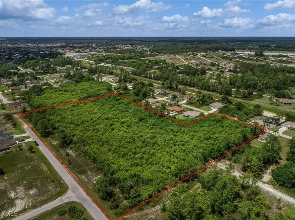 4208 14th St W, Lehigh Acres, FL 33971