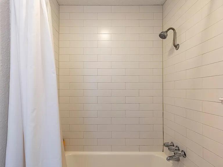 1711 Deerfield Dr — Photo 41