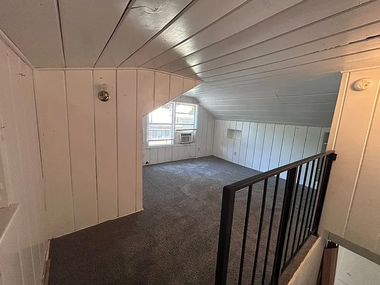 710 Normal Ave — Photo 11