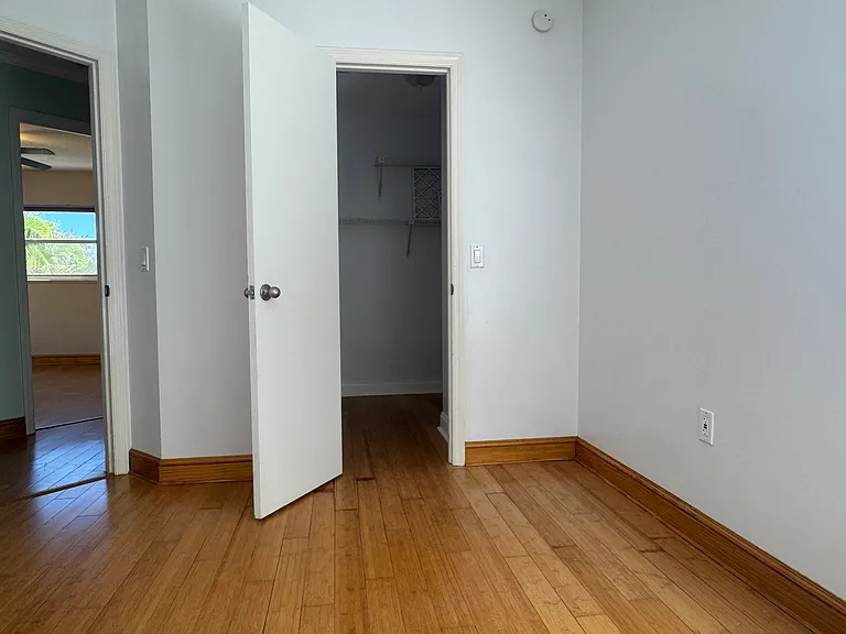 2150 Waylife Ct — Photo 10