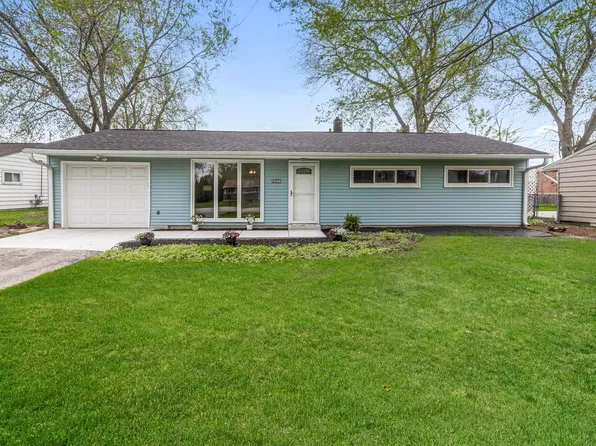 357 West Sugar LANE, Glendale, WI 53217
