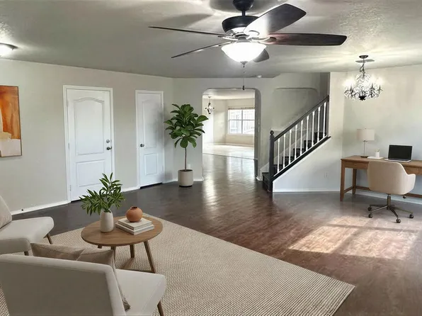 6741 Wayman Rdg, Live Oak, TX 78233