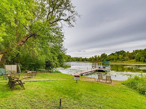 2nd image of 7996 Timber Lake Dr