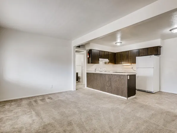 1945 S Depew St #15, Denver, CO 80227