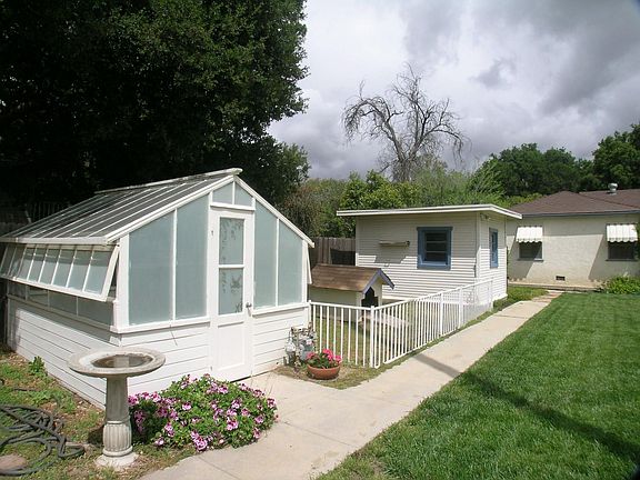 Green house and tool shet