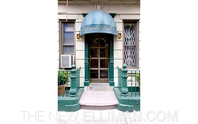 Sold by Douglas Elliman | media 14