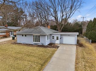 5017 Holiday Drive, Madison, WI 53711