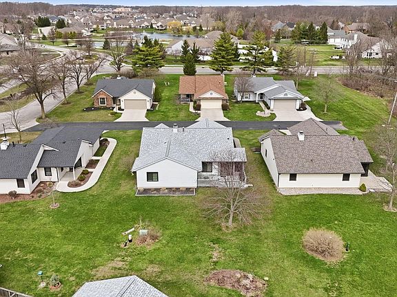 2nd image of 2709 Ridge Valley Dr