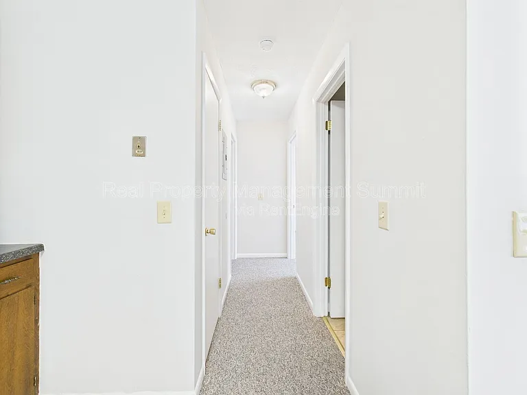 2407 Bare St. — Photo 33