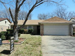 6912 Fire Hill Dr, Fort Worth, TX 76137