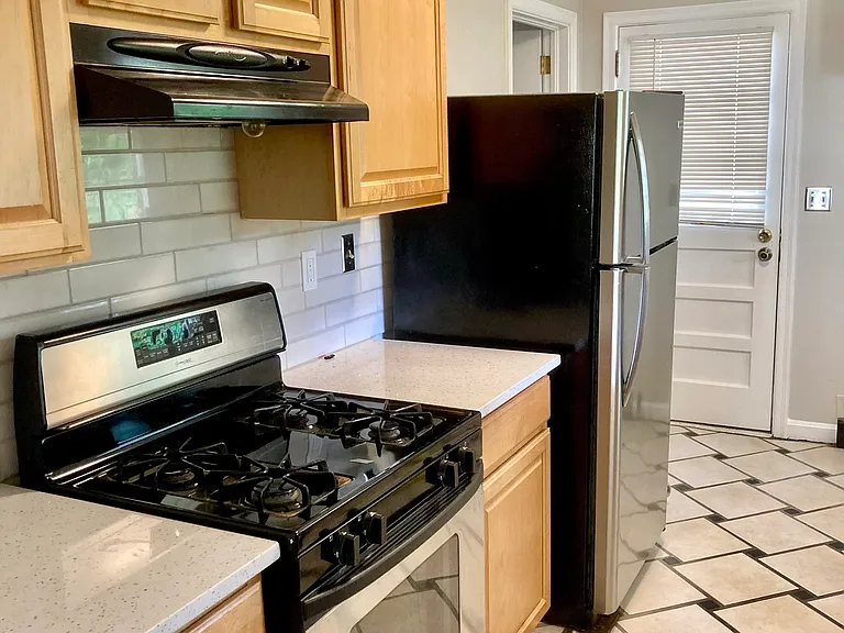 1490 N Druid Hills Rd NE — Photo 6