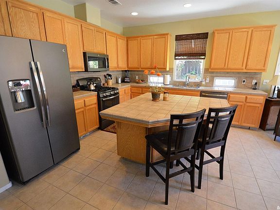 3rd image of 1336 Gianna Ln