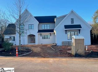 1 Godfrey Grove Dr, Simpsonville, SC 29681