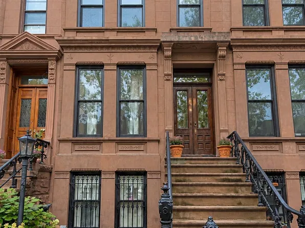 605 11th St, Brooklyn, NY 11215