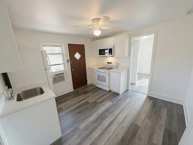3251 N Osage Ave #2 — Photo 12